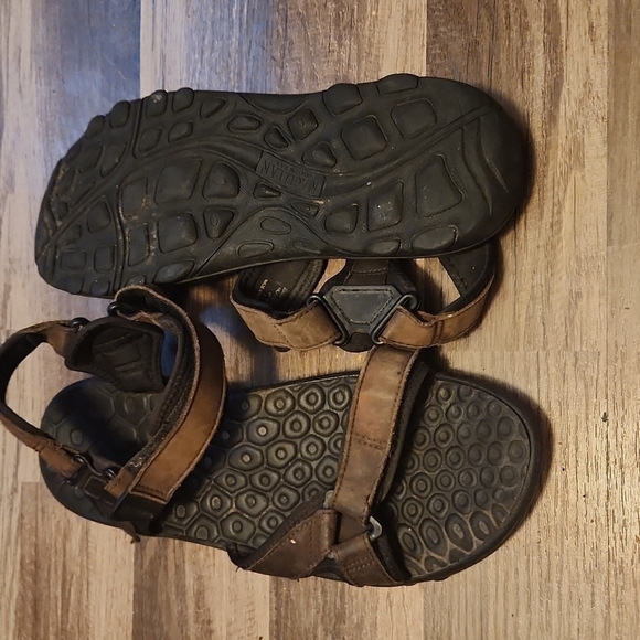 MAGELLAN Outdoors Brown Sandals  Mens Size 13 - Picture 4 of 4